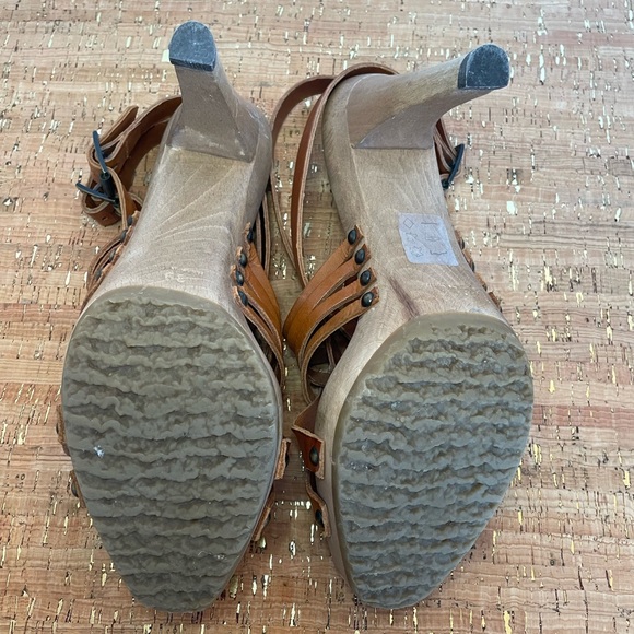Chloe Brown Leather and Wood Heels 39 - Picture 12 of 13
